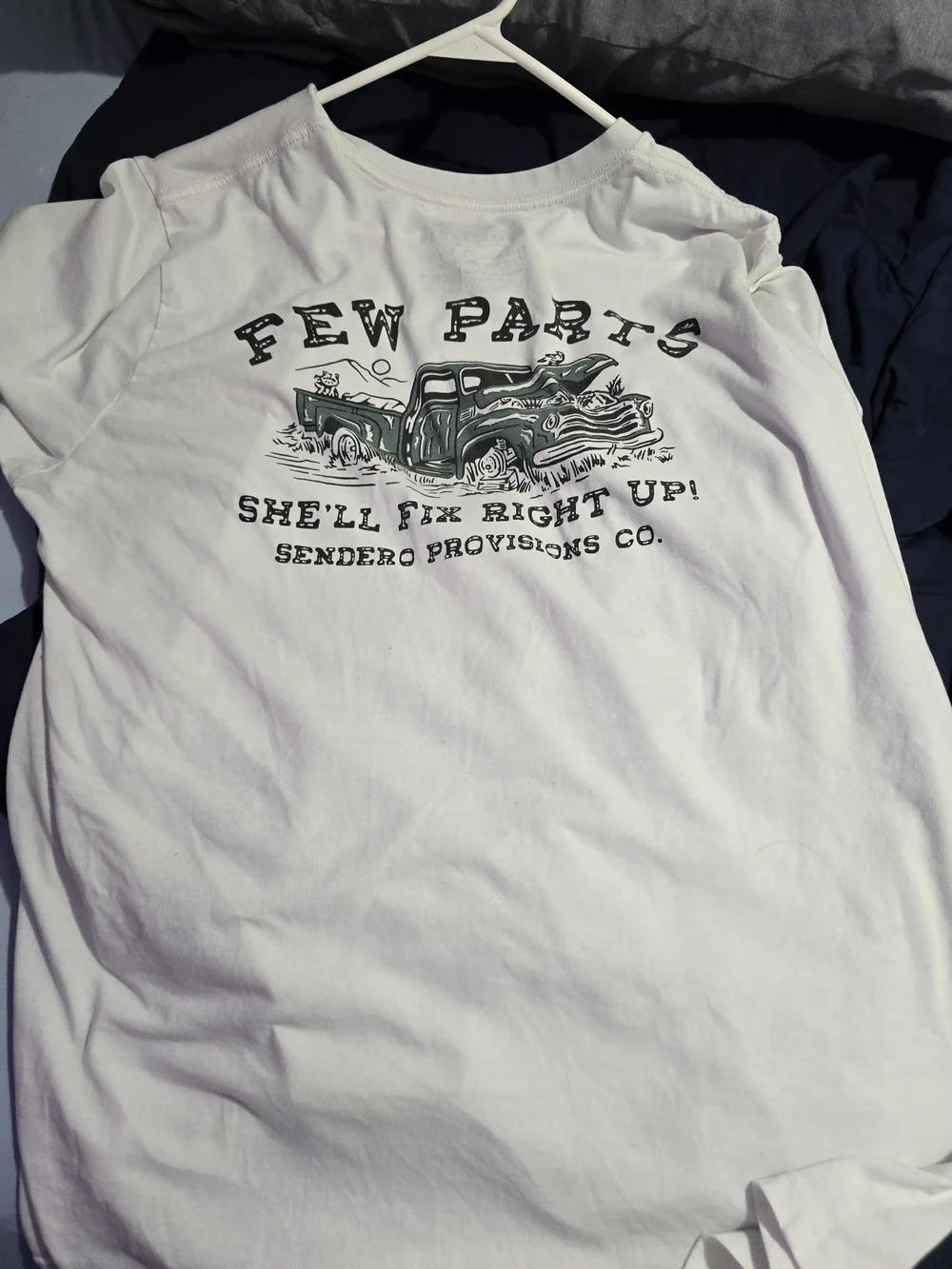 Few Parts Graphic Tee - White with Green Print Xl Sendero Provisions Co - Picture 4 of 7